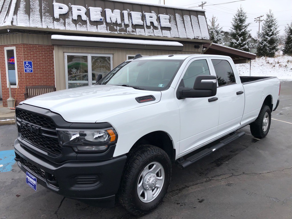 2023 RAM 2500 Image 9