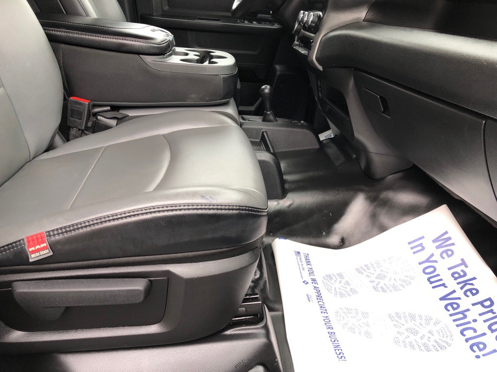 2023 RAM 2500 Image 23