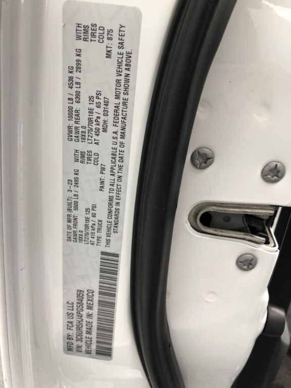 2023 RAM 2500 Image 36