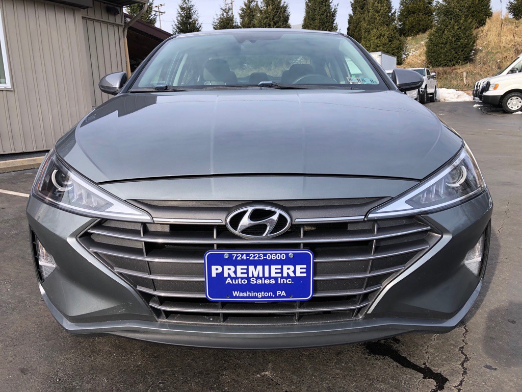 2019 Hyundai Elantra Image 8