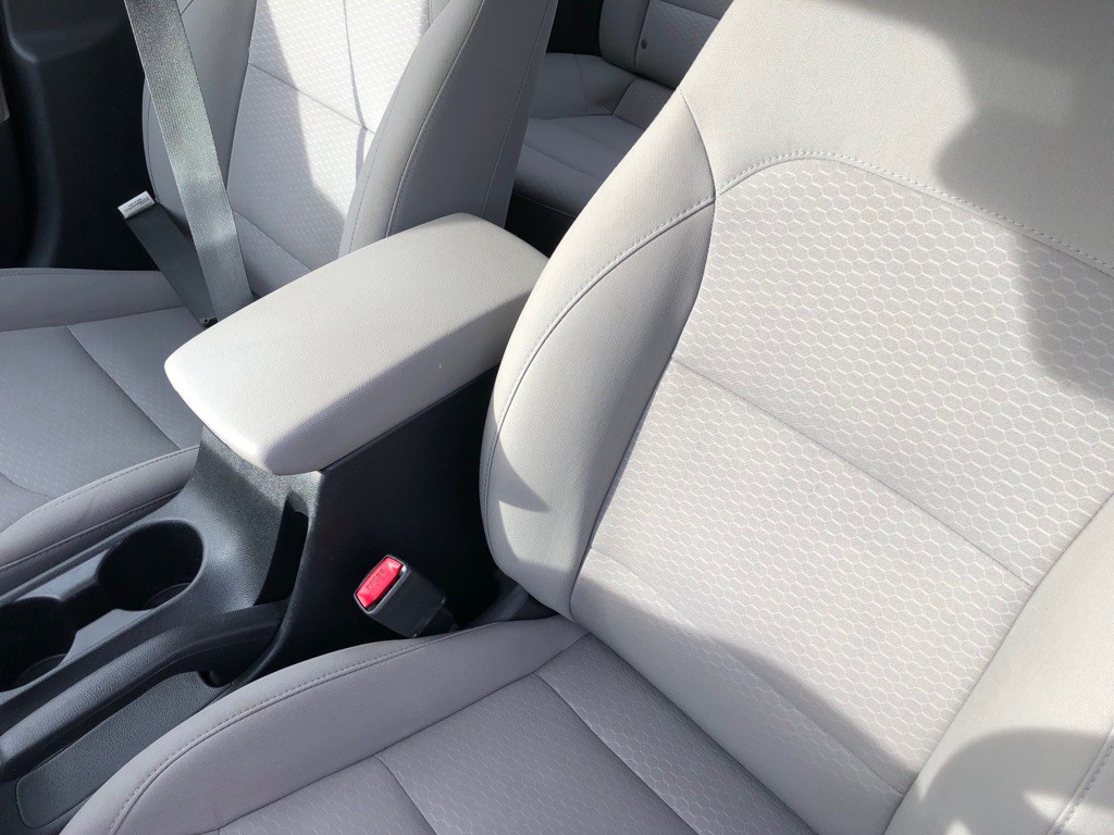 2019 Hyundai Elantra Image 17