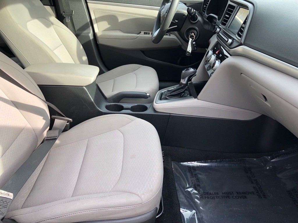 2019 Hyundai Elantra Image 21