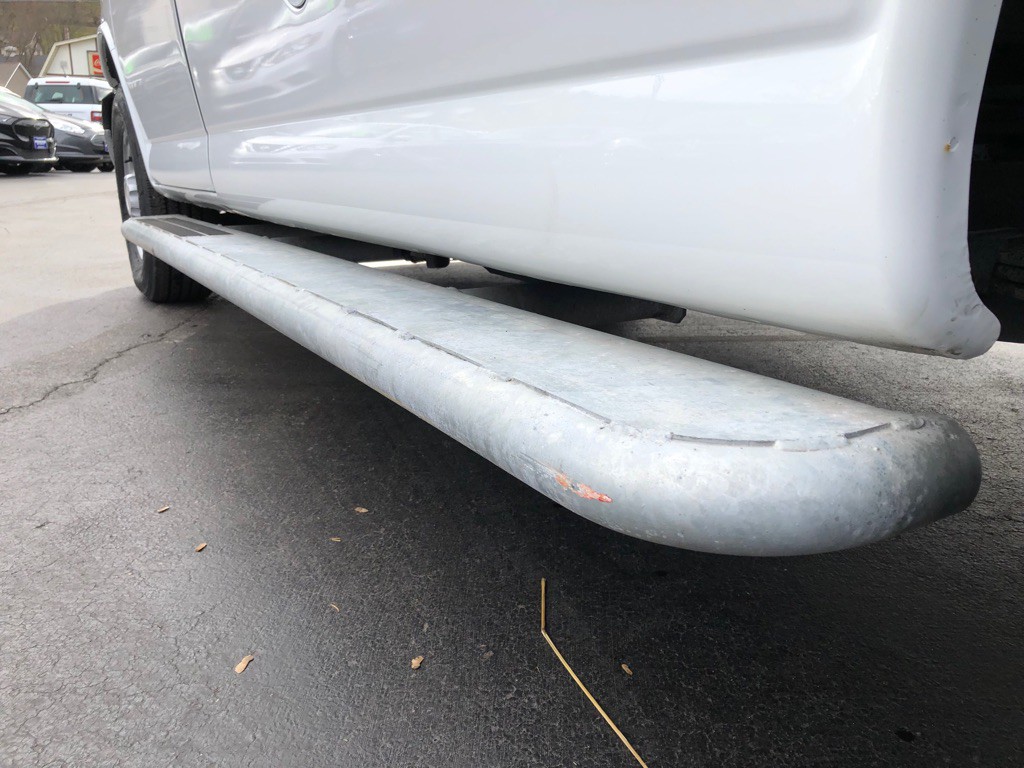 2024 Chevrolet Express Image 12