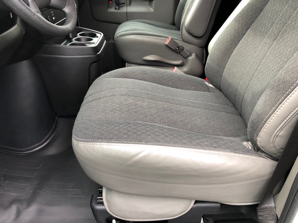 2024 Chevrolet Express Image 16