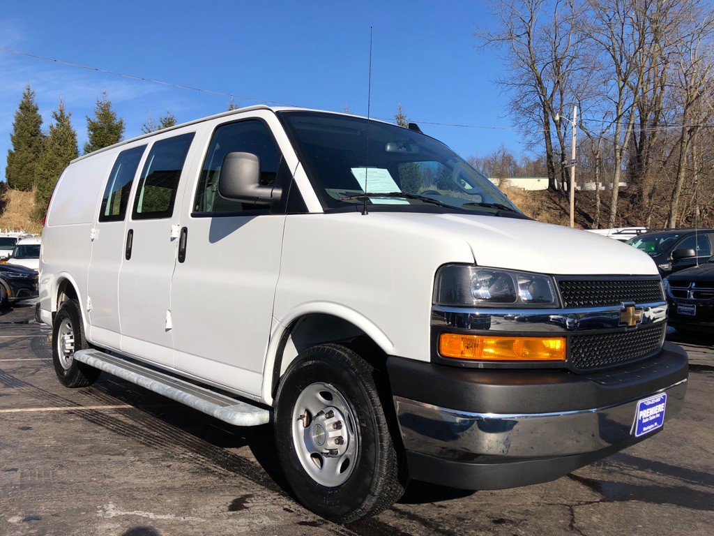 2024 Chevrolet Express Image 7