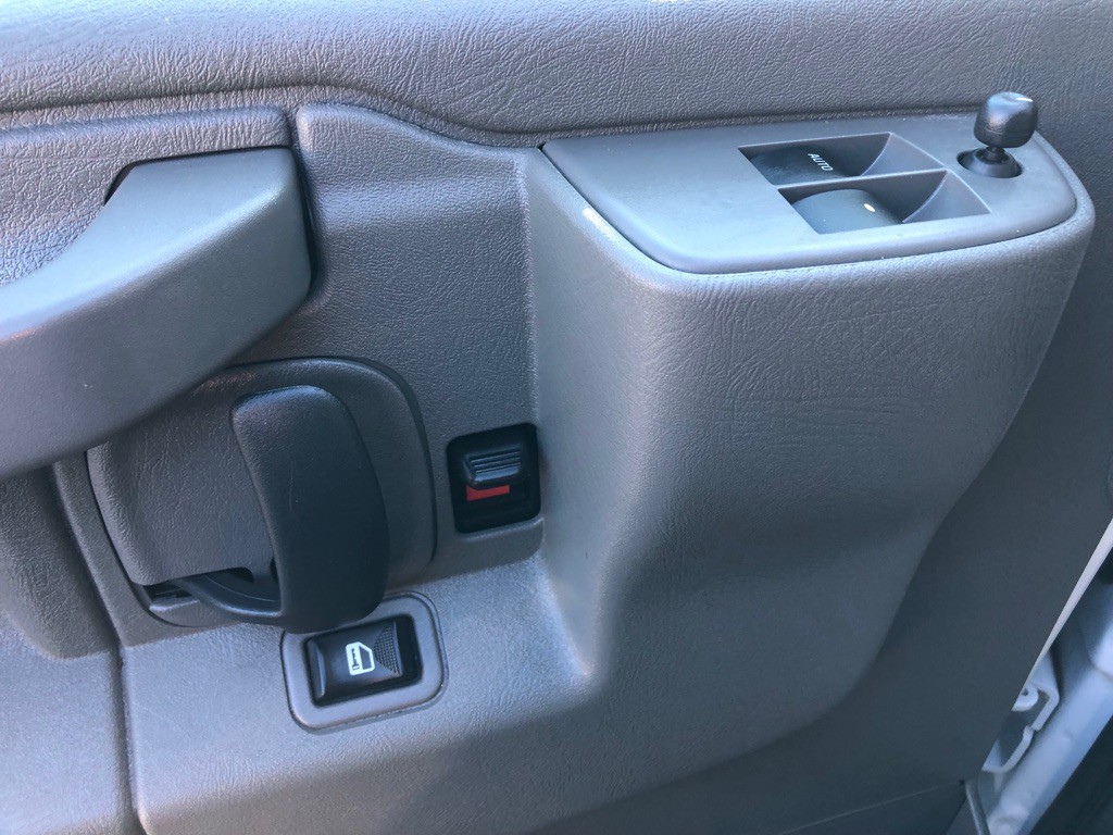 2024 Chevrolet Express Image 16