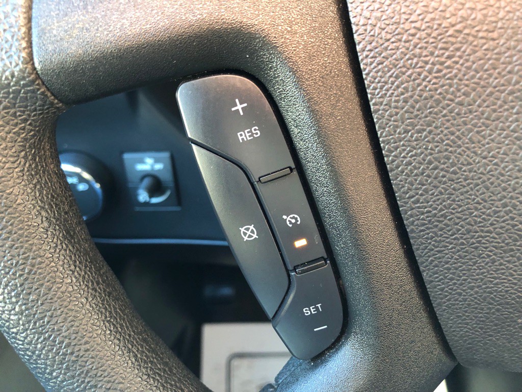 2024 Chevrolet Express Image 31