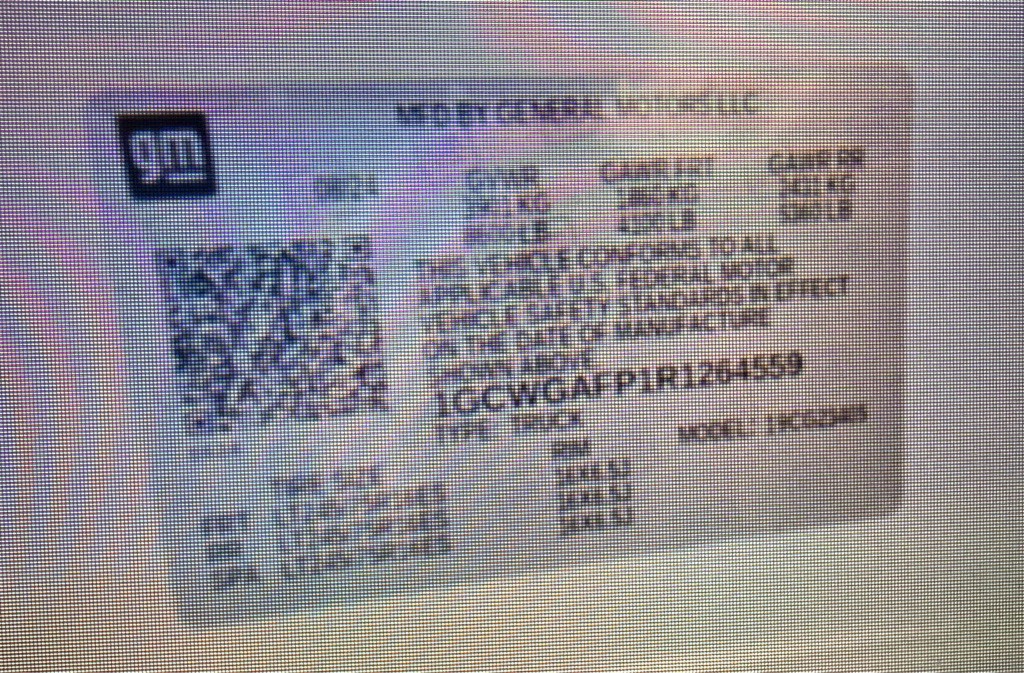 2024 Chevrolet Express Image 4