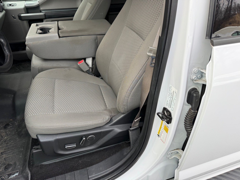 2016 Ford F-150 Image 3