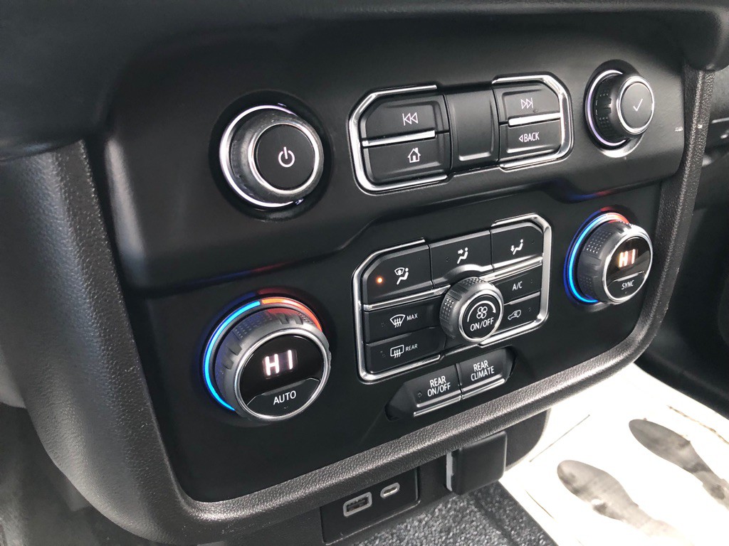 2021 Chevrolet Tahoe Image 27