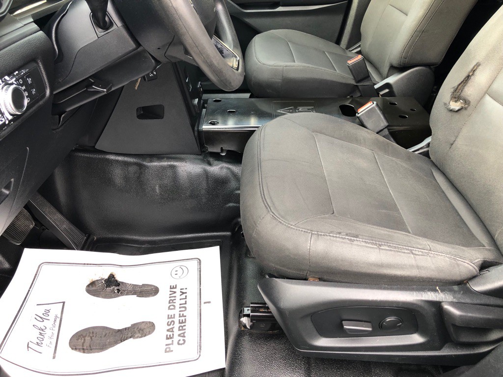 2022 Ford Explorer Image 17