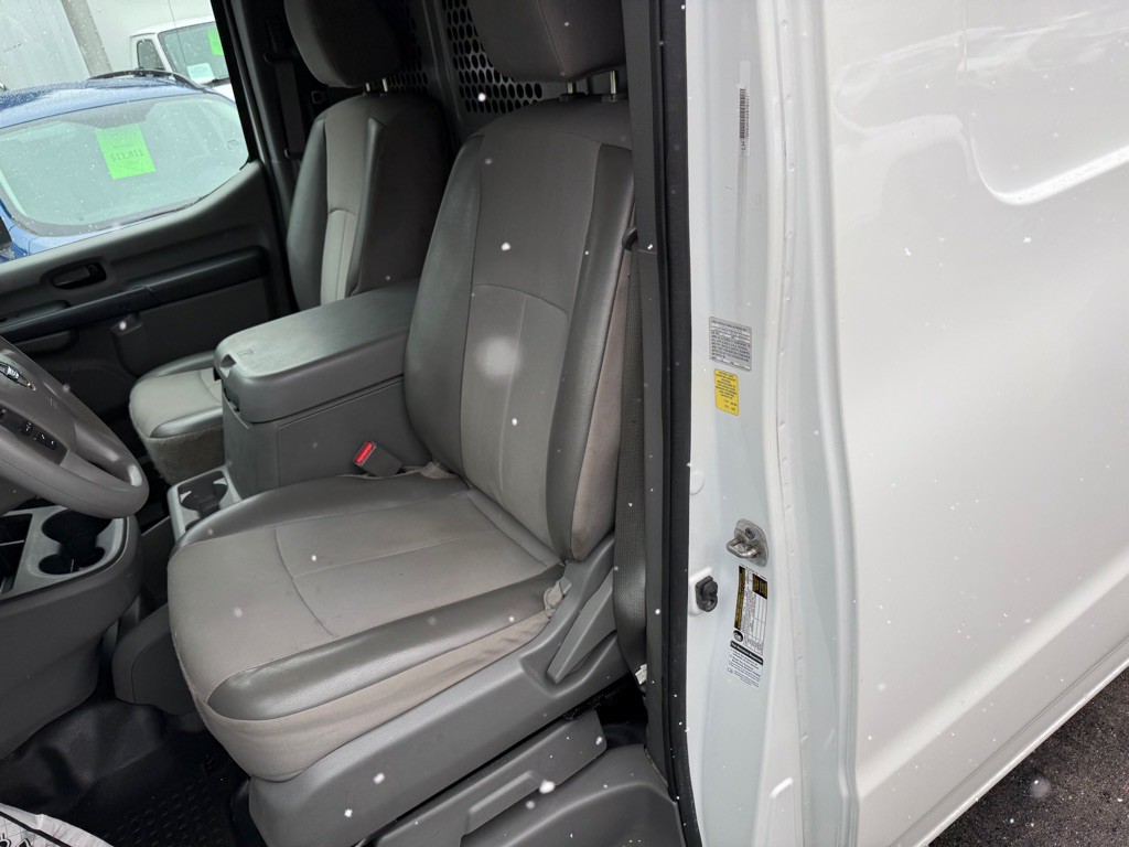 2020 Nissan NV Image 3