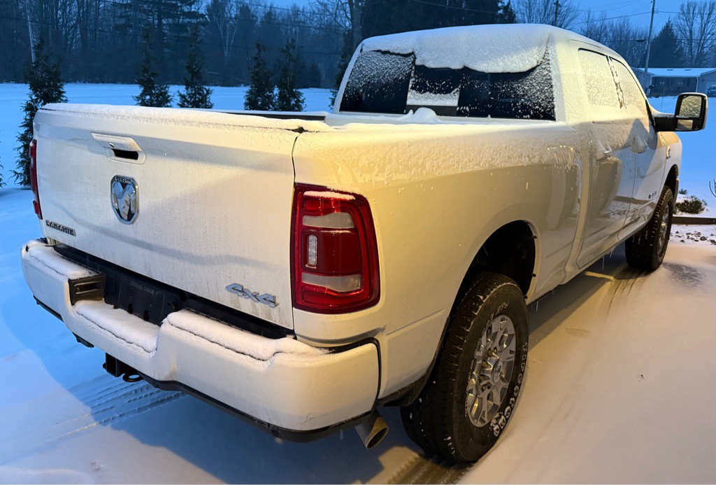 2024 RAM 2500 Image 2