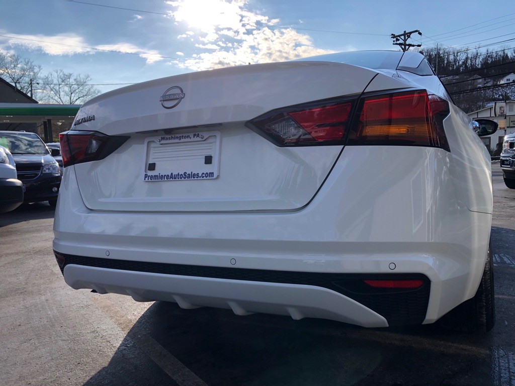 2024 Nissan Altima Image 4
