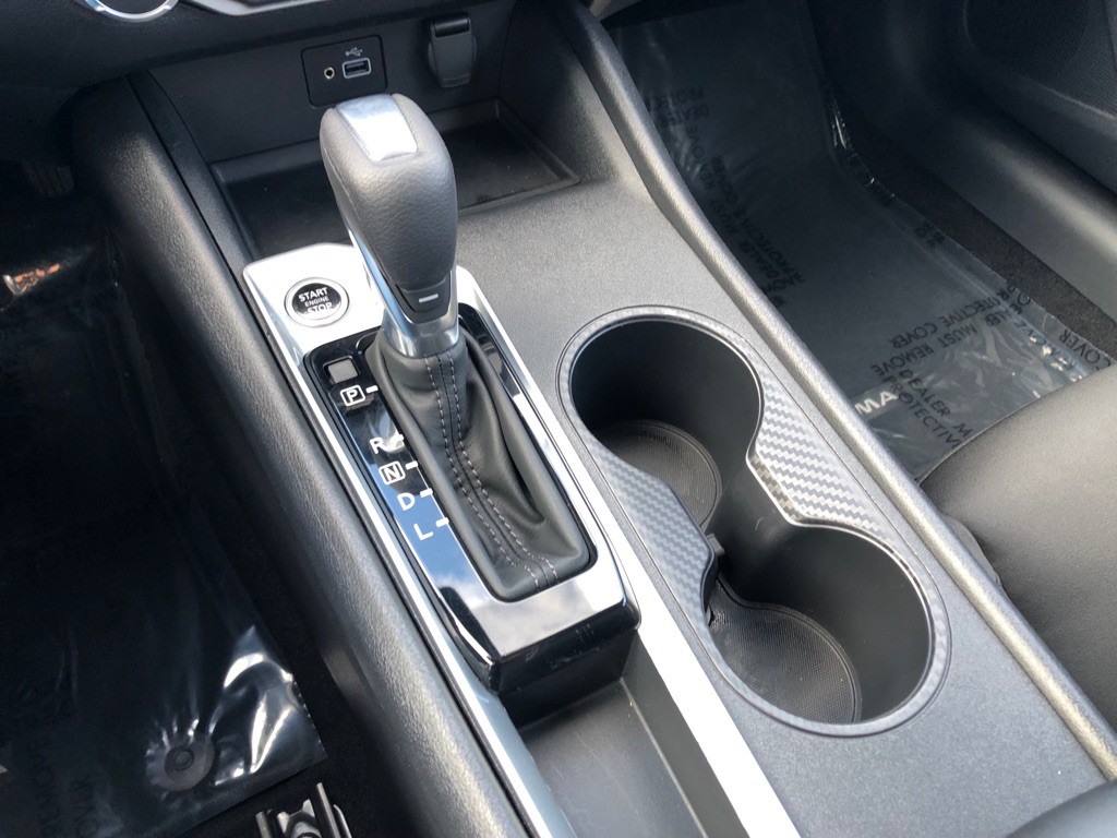 2024 Nissan Altima Image 24