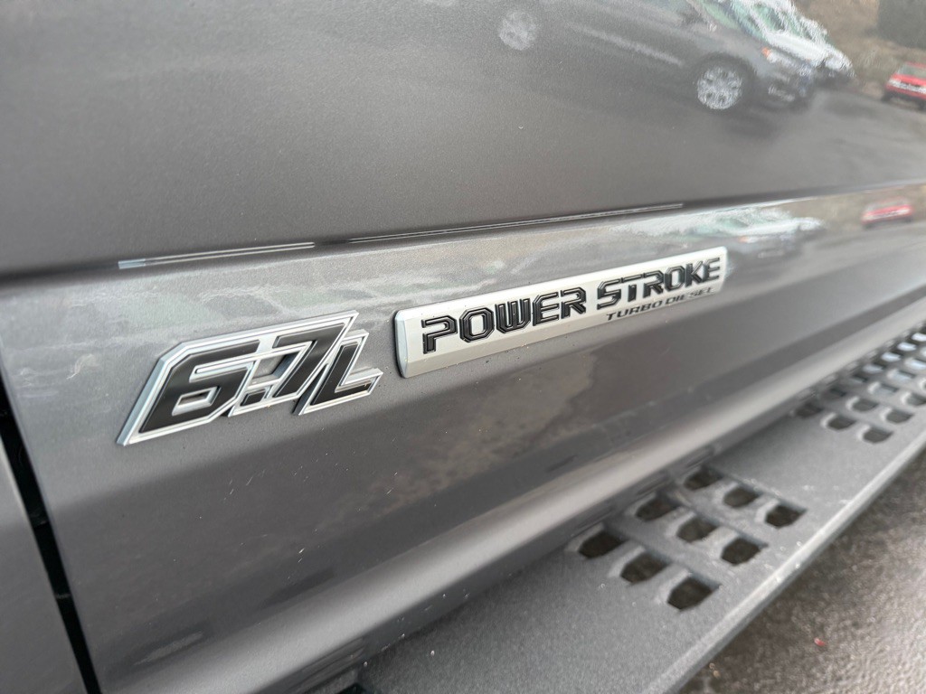 2021 Ford F-250 Image 13