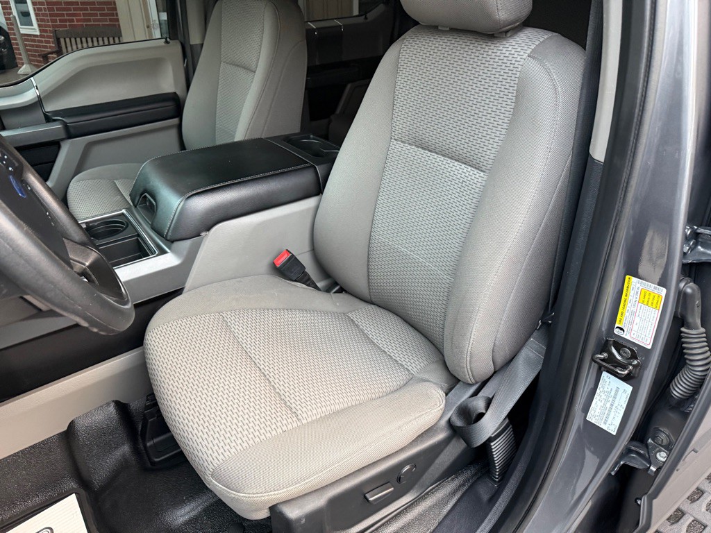 2021 Ford F-250 Image 21