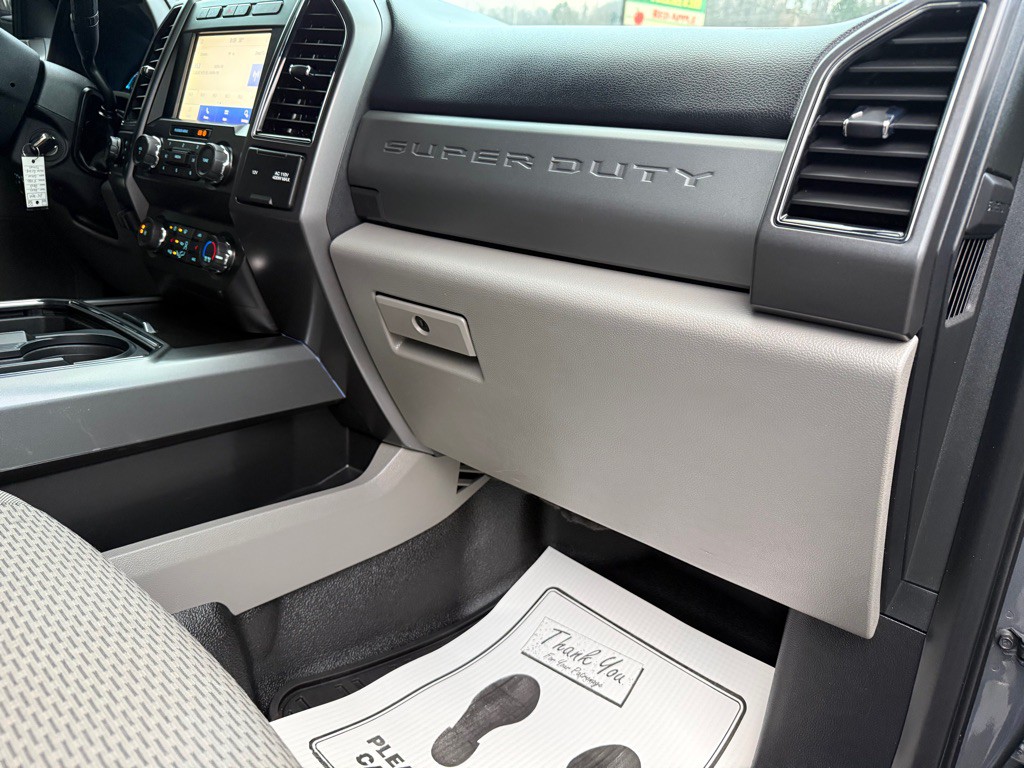 2021 Ford F-250 Image 26