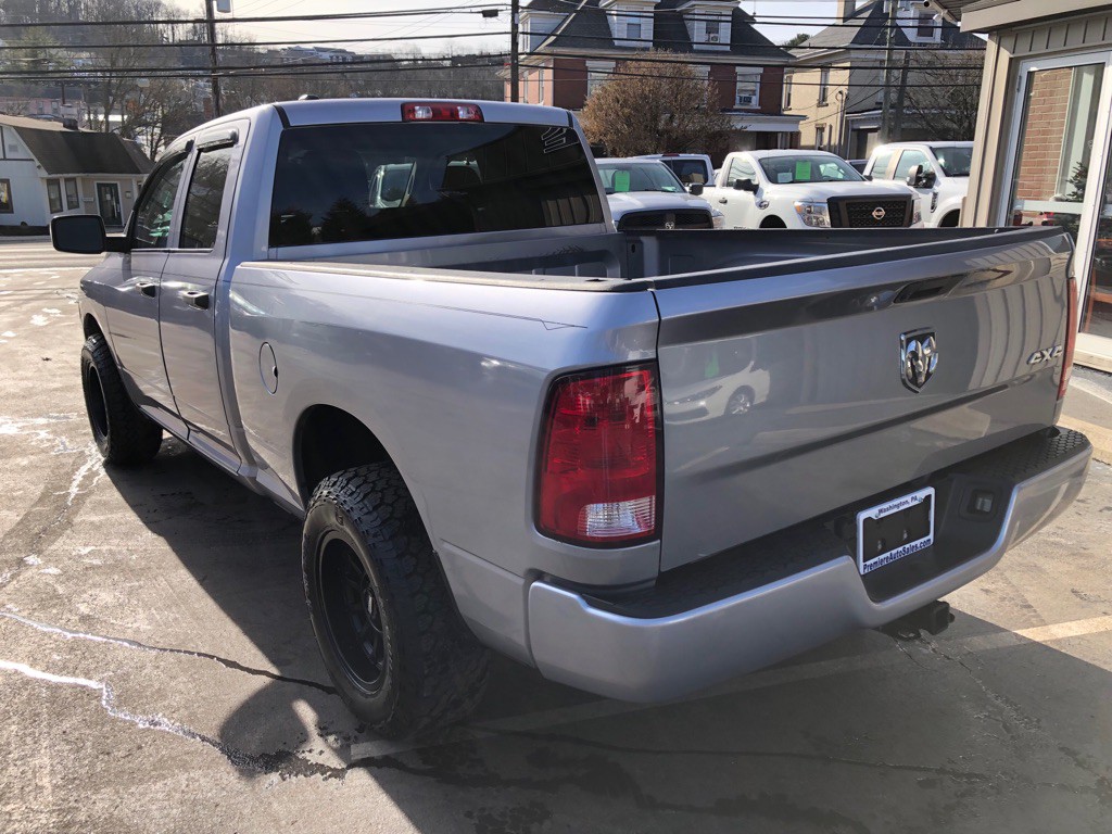 2021 RAM 1500 Image 3