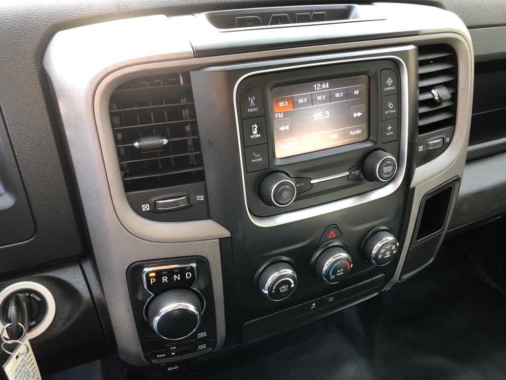 2021 RAM 1500 Image 25