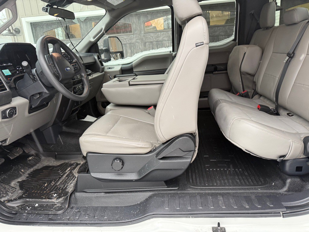2022 Ford F-250 Image 8