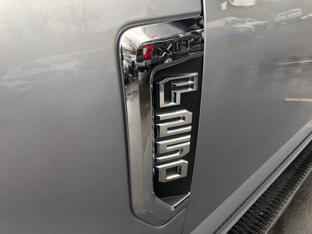 2022 Ford F-250 Image 12