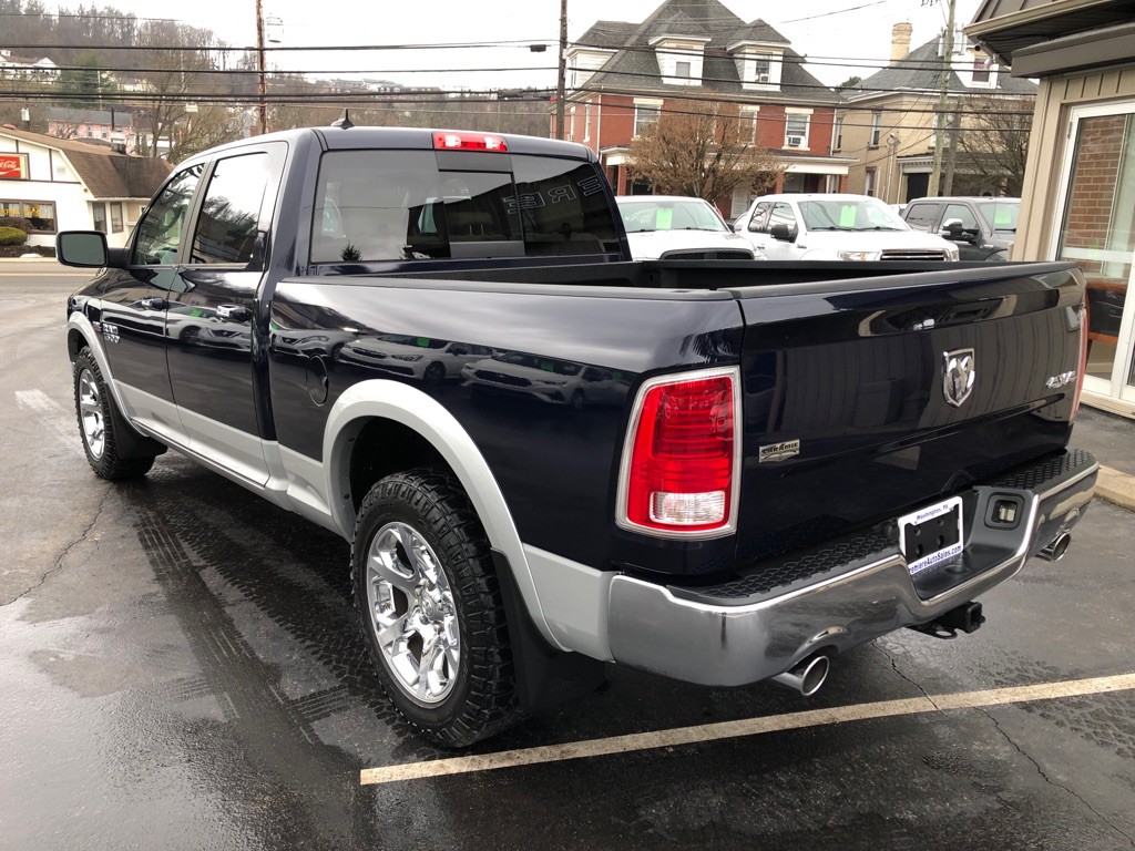 2017 RAM 1500 Image 3