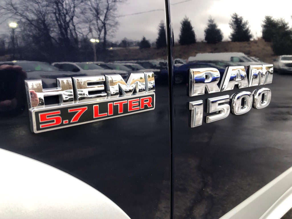 2017 RAM 1500 Image 12