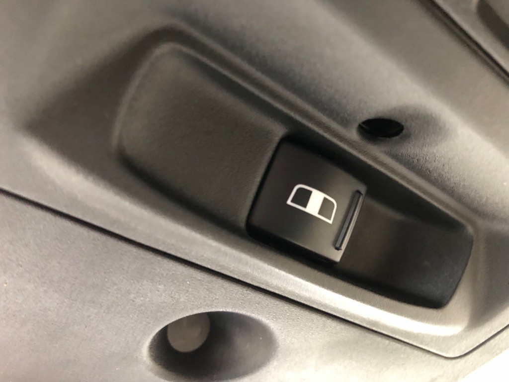 2017 RAM 1500 Image 32