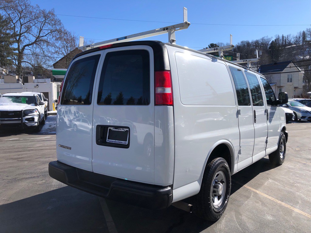 2019 Chevrolet Express Image 5