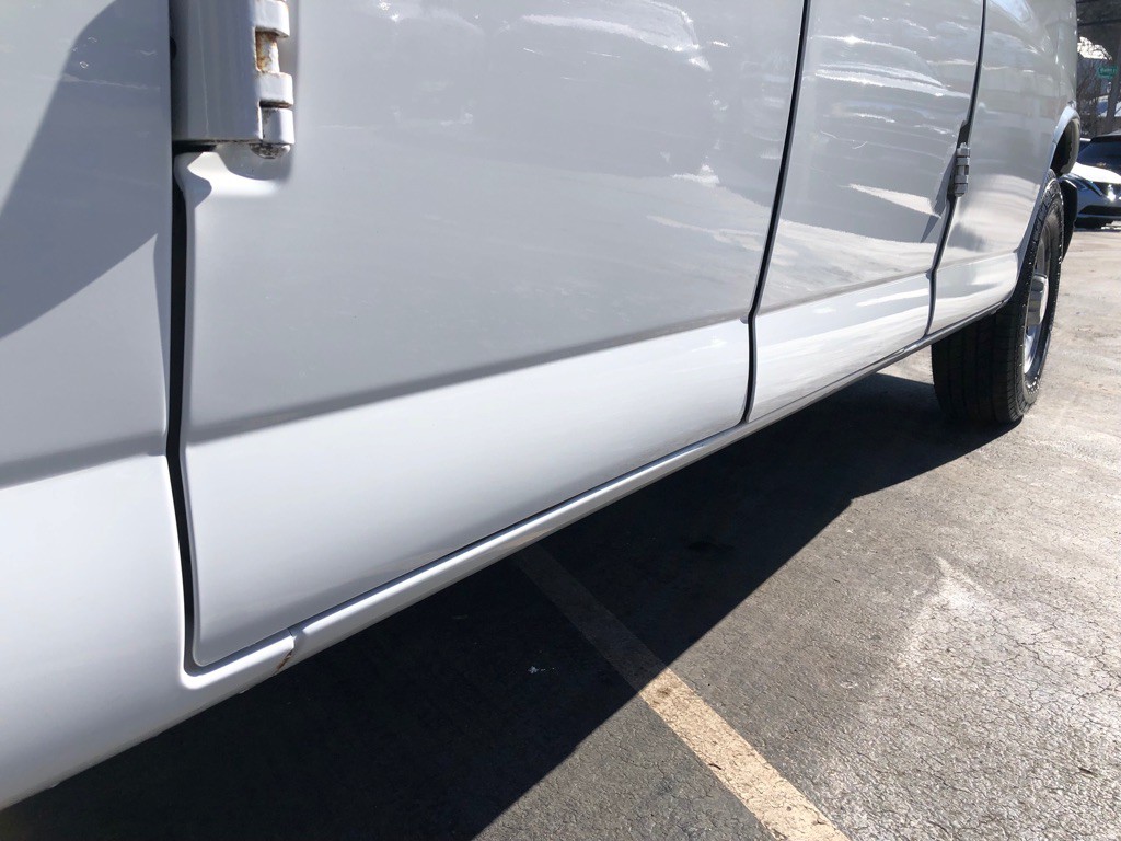2019 Chevrolet Express Image 14