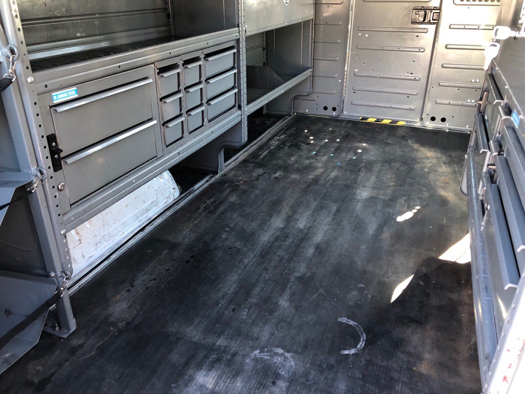 2019 Chevrolet Express Image 19