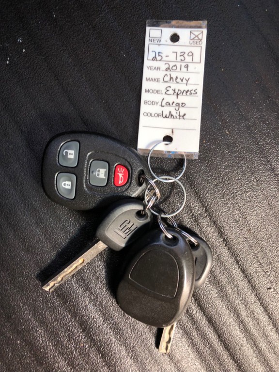 2019 Chevrolet Express Image 34