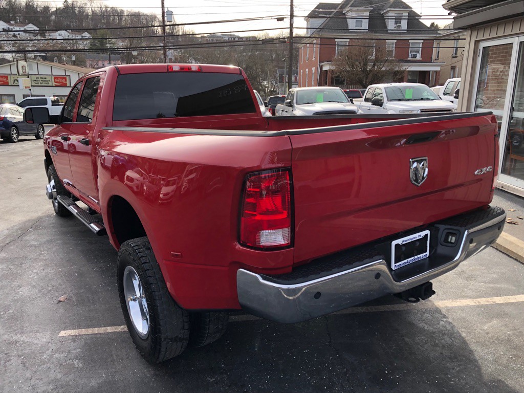2015 RAM 3500 Image 3