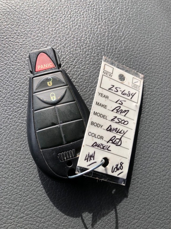 2015 RAM 3500 Image 33