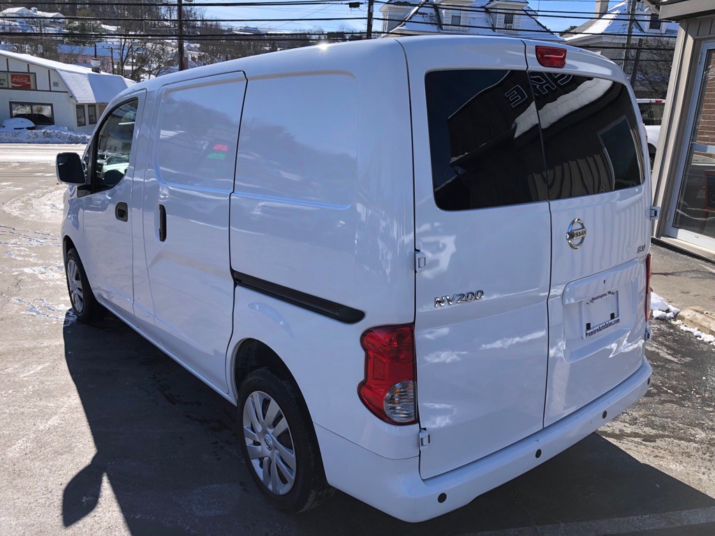 2020 Nissan NV200 Image 3