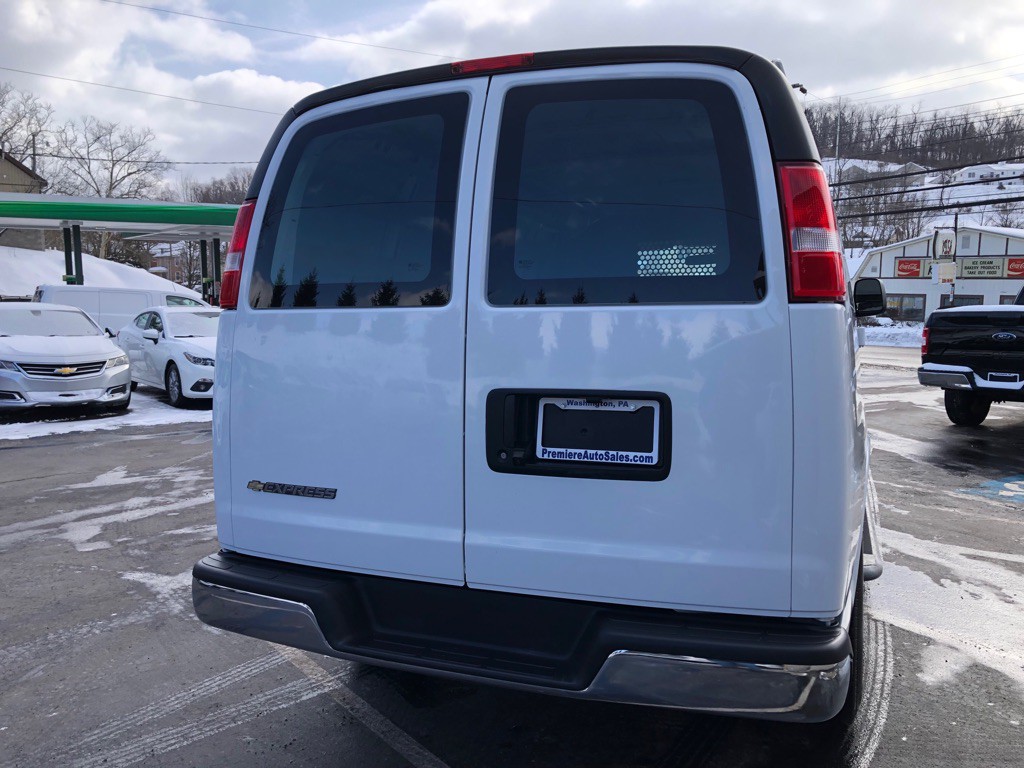 2024 Chevrolet Express Image 4