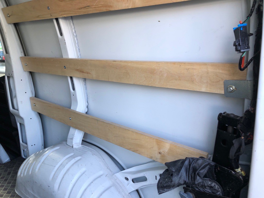 2024 Chevrolet Express Image 21