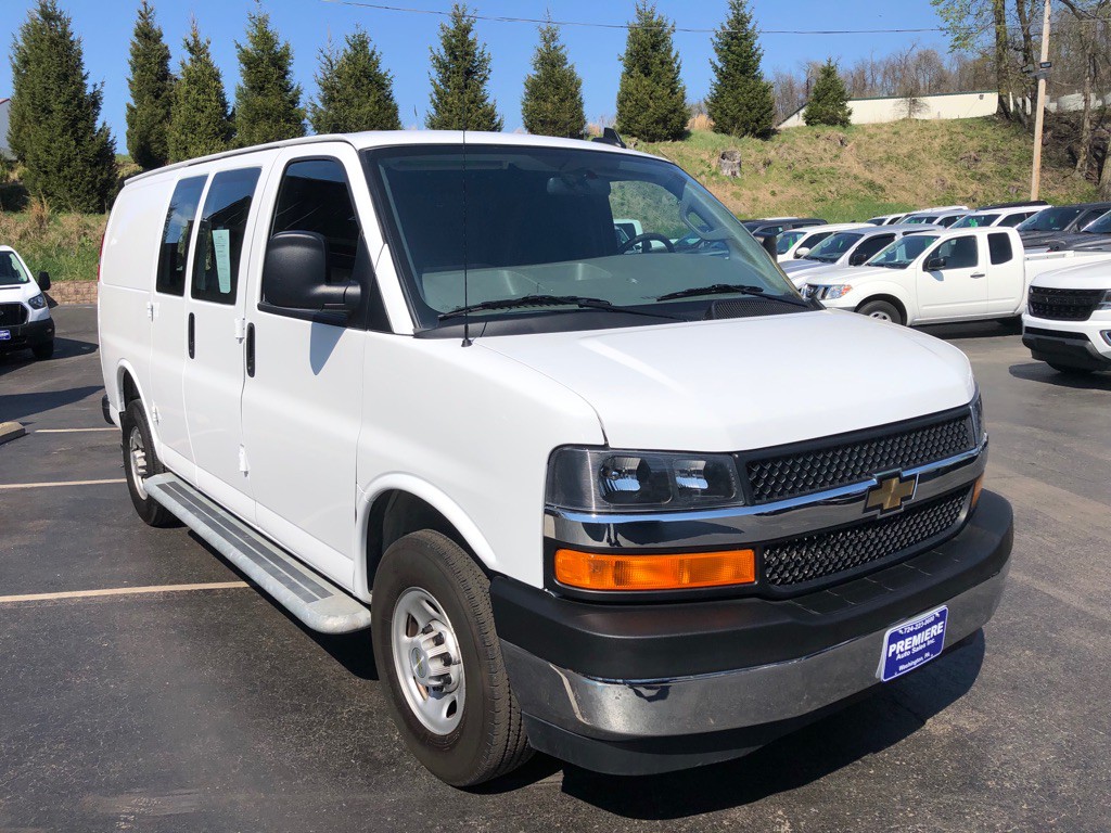 2024 Chevrolet Express Image 7