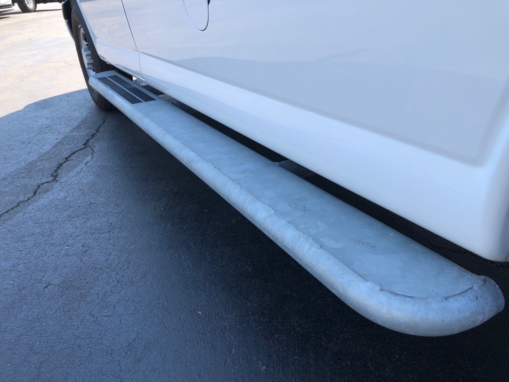 2024 Chevrolet Express Image 12