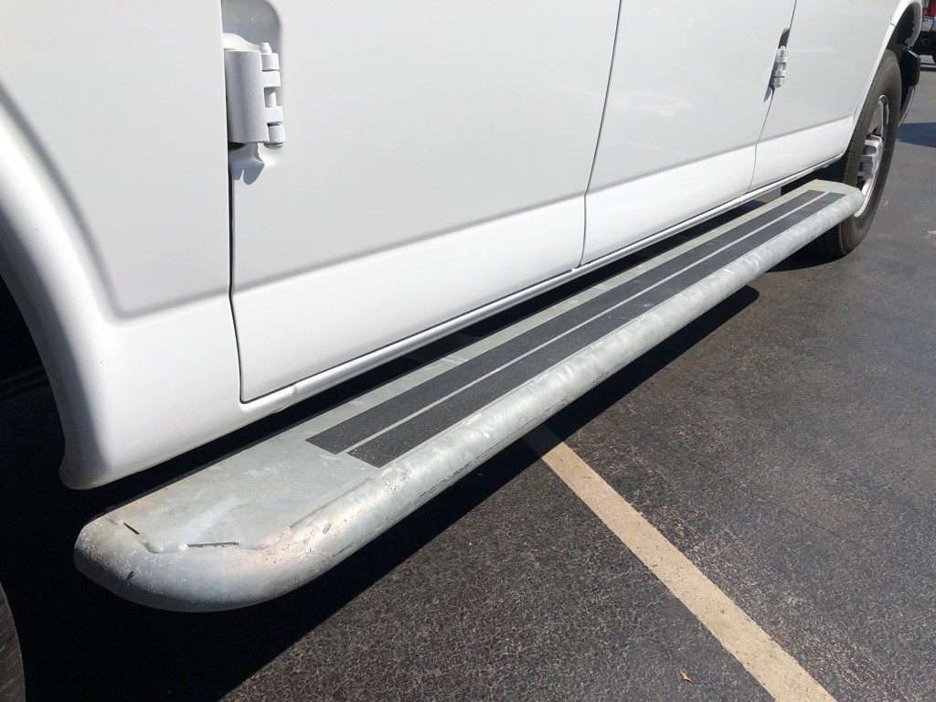 2024 Chevrolet Express Image 13