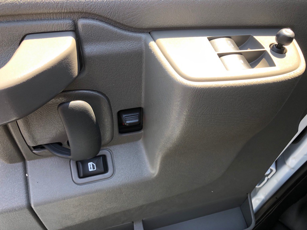 2024 Chevrolet Express Image 14