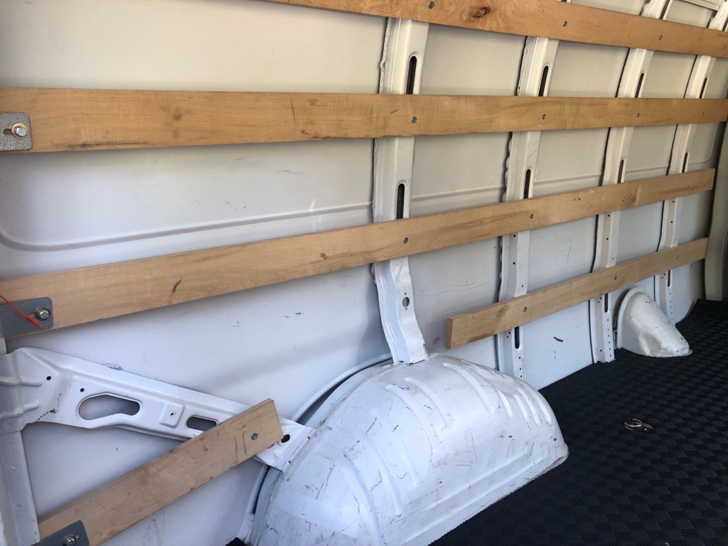 2024 Chevrolet Express Image 17