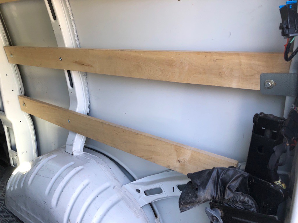 2024 Chevrolet Express Image 18