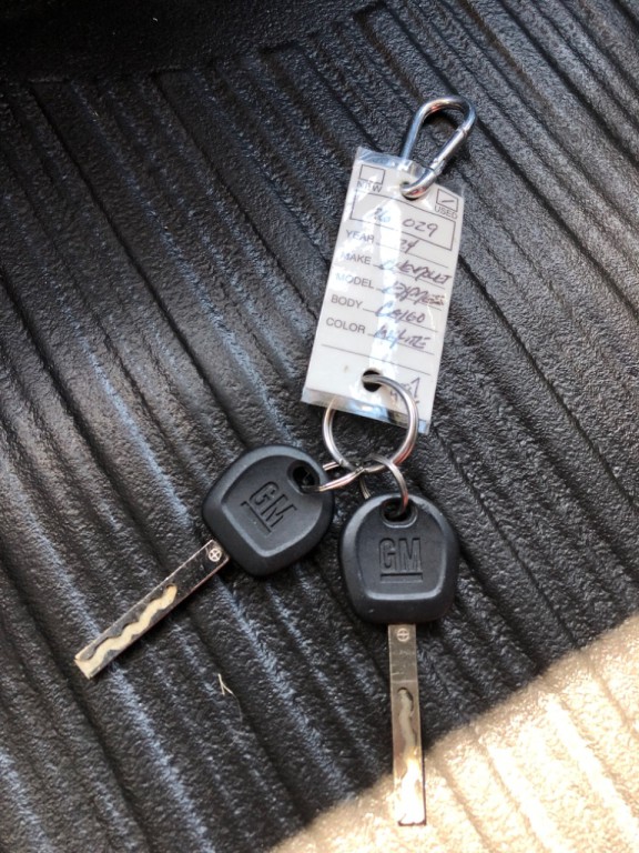 2024 Chevrolet Express Image 30