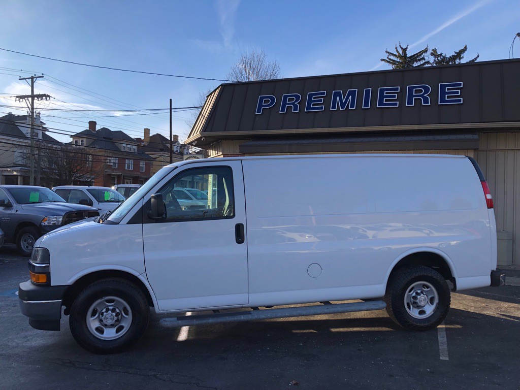 2019 Chevrolet Express Image 2