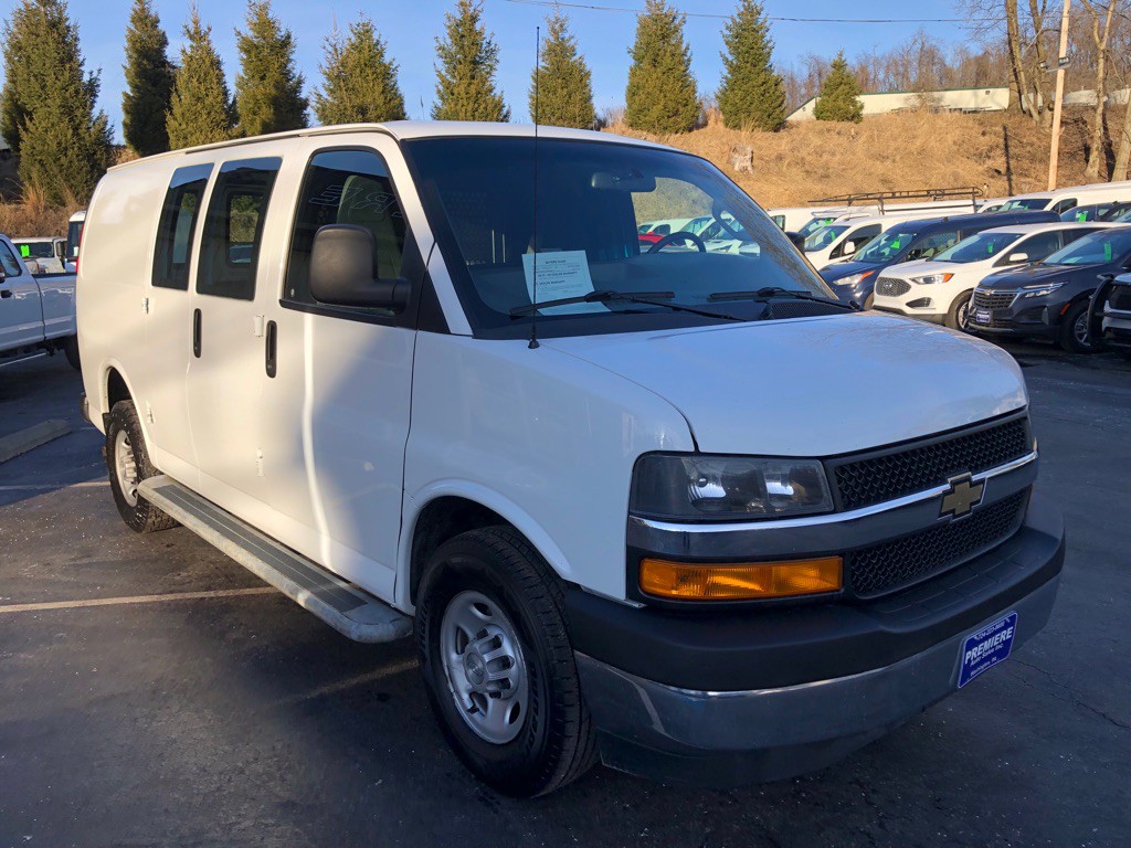 2019 Chevrolet Express Image 7