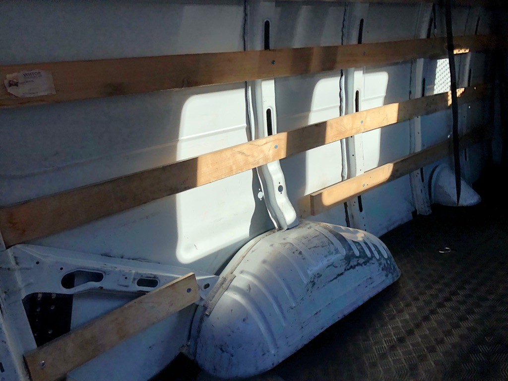 2019 Chevrolet Express Image 20