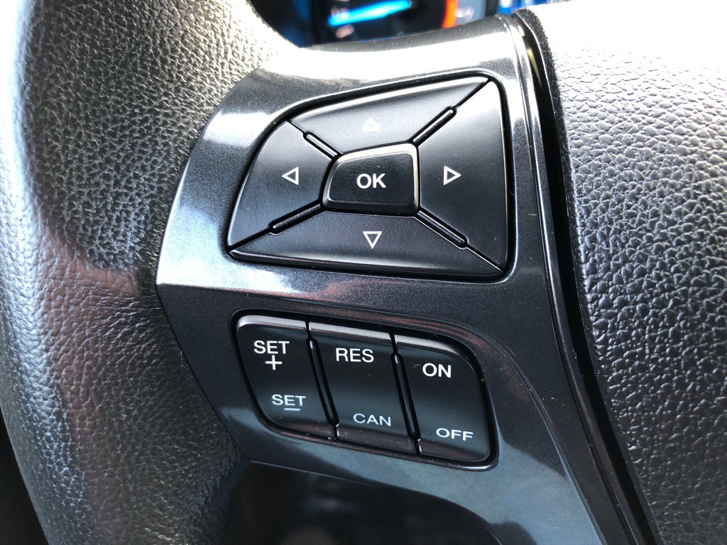 2018 Ford Explorer Image 34