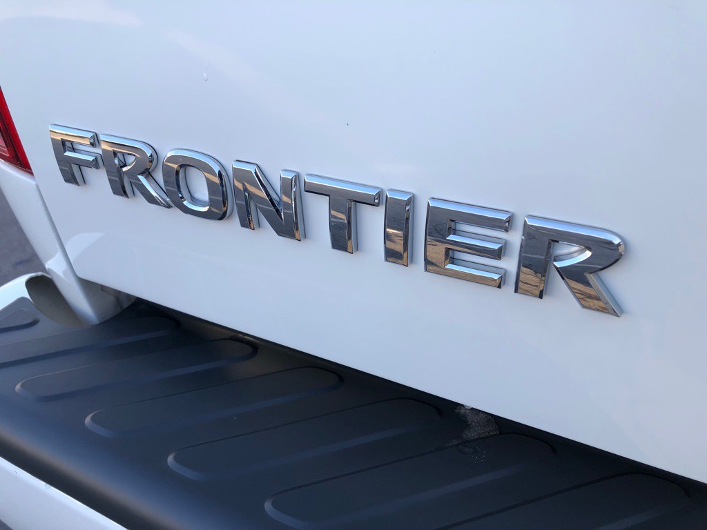 2019 Nissan Frontier Image 16